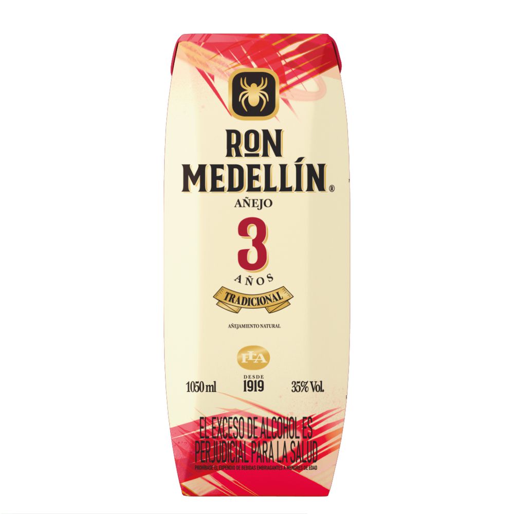Ron Medellín Tetra (cajita)